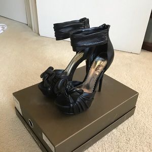 Bebe Black Platform Stiletto Sandal Sz 7